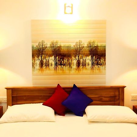 Ceylonika Rest Hotell Bentota Exteriör bild