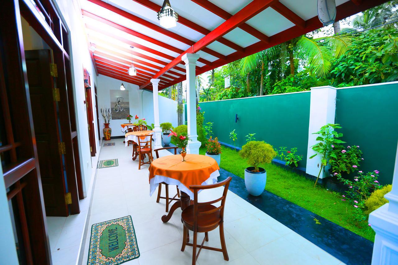 Ceylonika Rest Hotell Bentota Exteriör bild